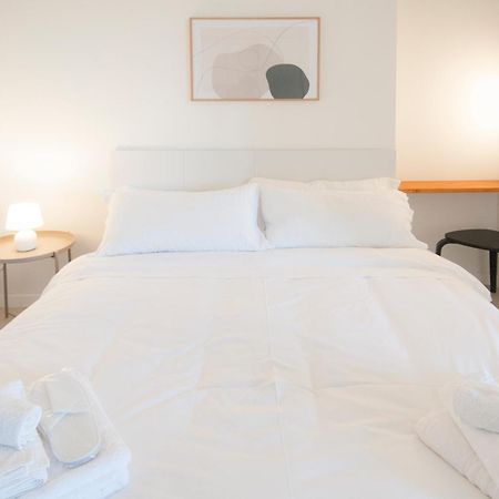 Zefiro - Saffi Design Apartments - Ambrogiohost Bologne Extérieur photo